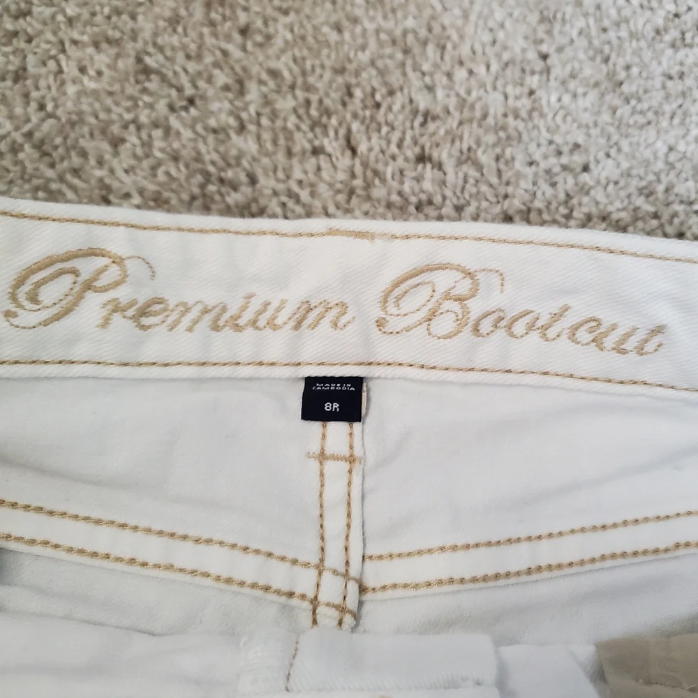 Gap Women's Premium Bootcut Jeans Size 8R EUC White - Picture 4 of 7